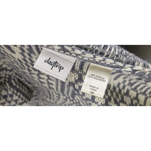 DAYTRIP - WOMEN'S GRAY RPINT LONG DUSTER CARDIGAN SWEATER- SIZE XS - Picture 6 of 6